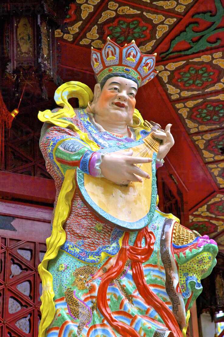Statue Of Dhrtarastra One Of The Four Heavenly Kings At Wong Tai Sin Temple Hong Kong