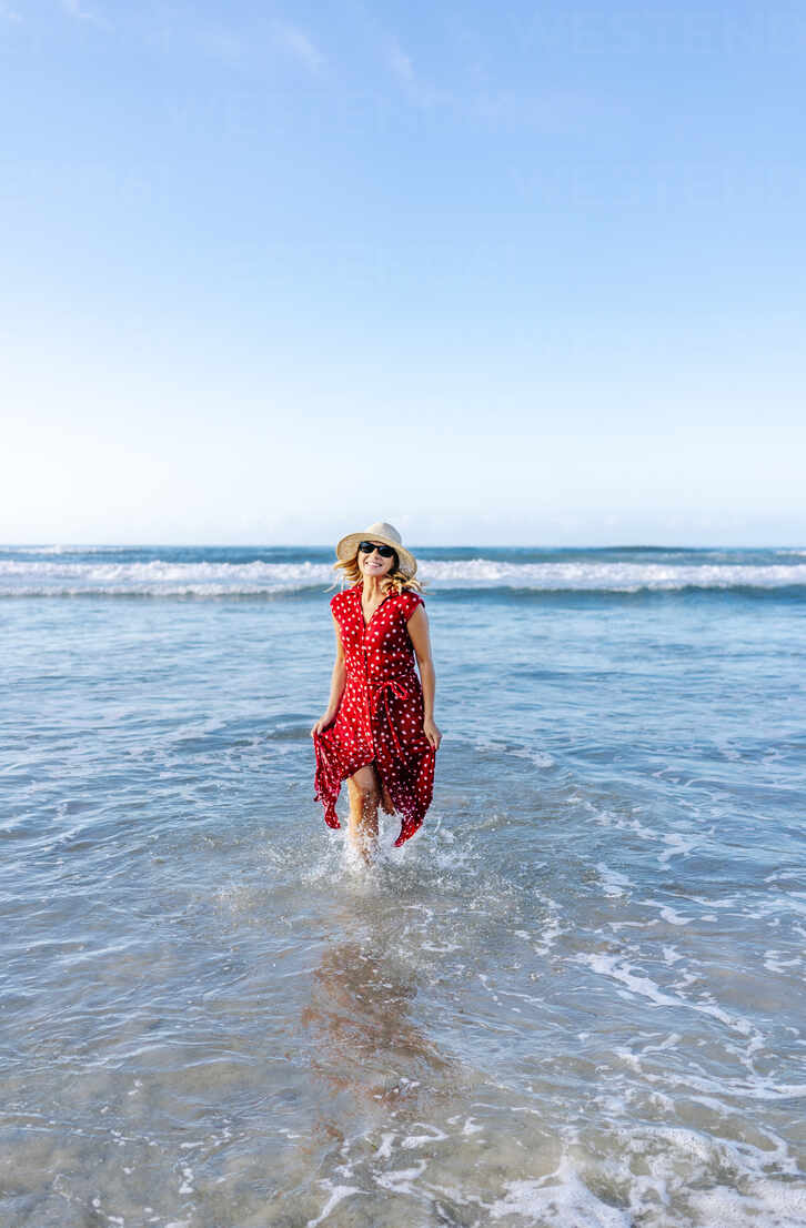 red dress for beach