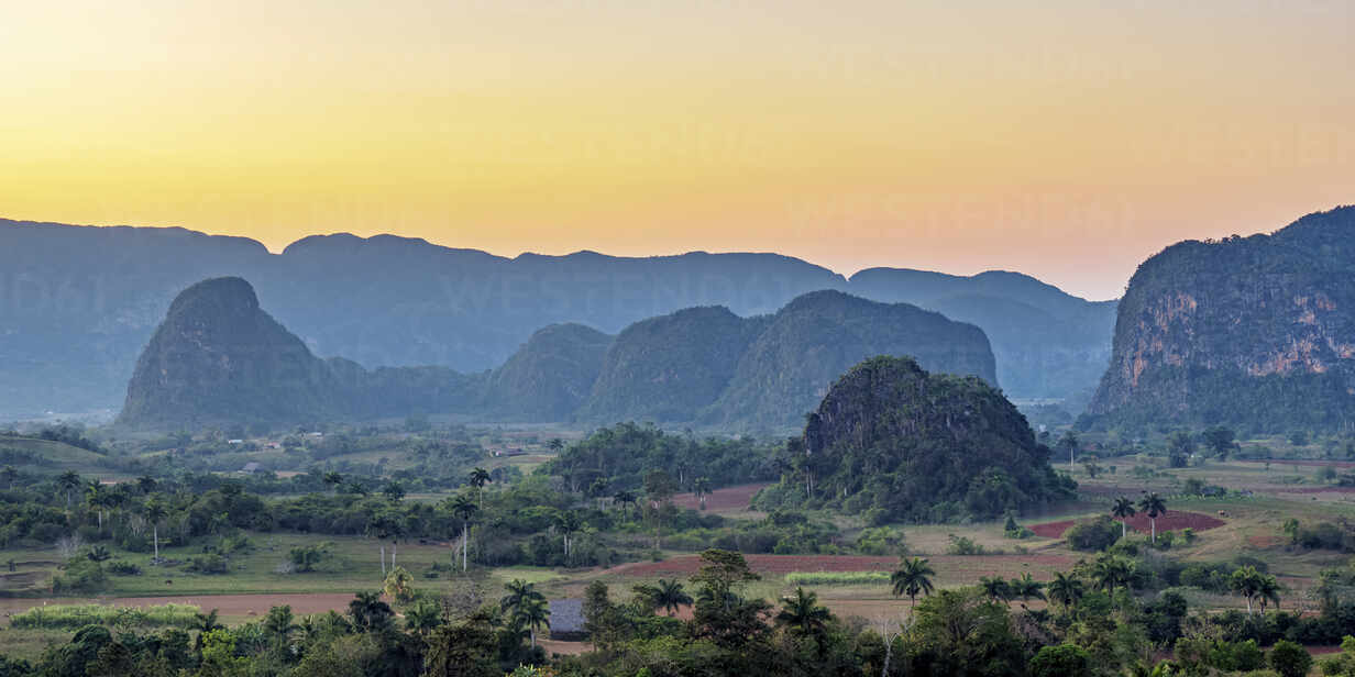 Vinales Valley at sunset, elevated view, UNESCO World ...