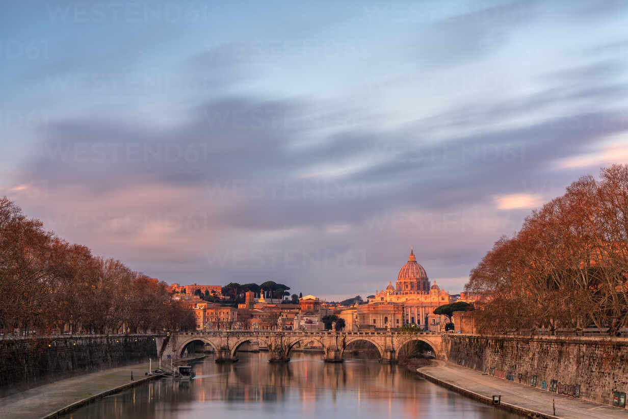 St Peter S Basilica Basilica Di San Pietro And River Tiber At Sunrise Rome Lazio Italy Europe