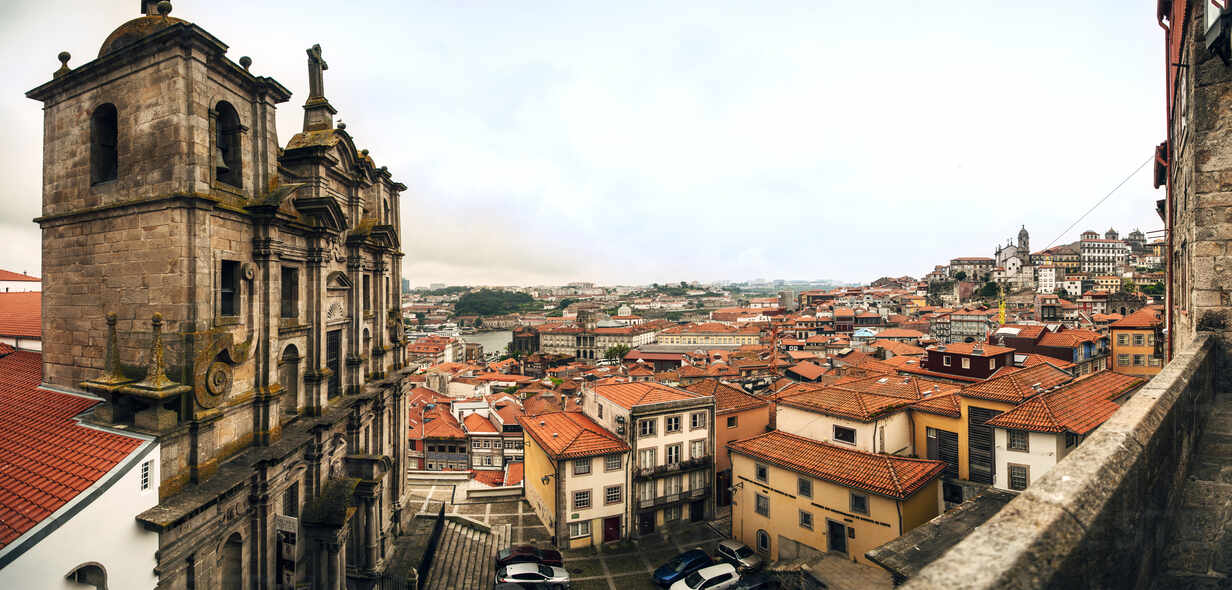 Portugal Porto San Lorenzo Church And Old Town Stockphoto